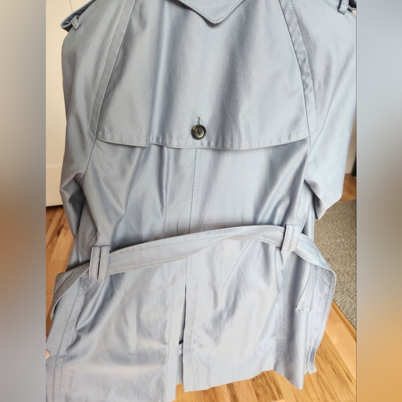 Coach light blue trench size 8 - Picture 3 of 7
